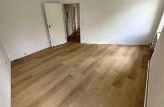 Wohnung mieten in Börster Weg, 45657 Recklinghausen, Zentral gelegene 3,5-Zimmer-Altbau-Wohnung in Recklinghausen