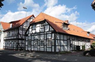 Wohnung mieten in Lindenstraße 17 b, 38518 Gifhorn, Seniorenwohnung mit Wohnberechtigungsschein in der Lindenstraße 17 b // 1. Geschoss/DG, rechts