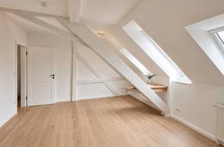 Wohnung mieten in Rudolf-Breitscheid-Str., 90762 Fürth, ERSTBEZUG NACH RENOVIERUNG - 4-Zimmer Wohnung im Stadtzentrum (WG geeignet)
