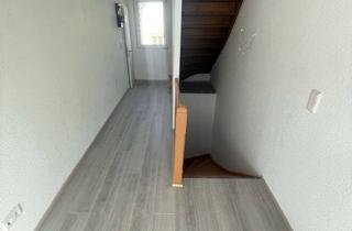Wohnung mieten in Zum Feldberg 11, 61389 Schmitten, Großzügige 9-Zimmer-Wohnung in Schmitten