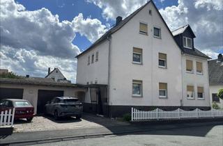 Haus kaufen in 35633 Lahnau, Vielseitiges 3 Parteien Wohnhaus in Lahnau - ideal für Mehrgenerationen-Wohnen
