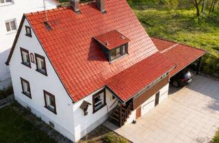 Haus kaufen in 97490 Poppenhausen, Renovierungsbedürftiges Wohnhaus mit Potenzial und einem wunderschönem Garten