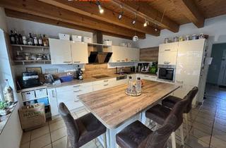 Einfamilienhaus kaufen in Graf-Adolf-Str. 35, 58730 Fröndenberg, Schönes Einfamilienhaus mit sonniger Terrasse und separater Gewerbeeinheit