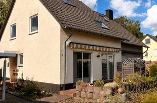 Haus kaufen in Am Stuckenholz, 59439 Holzwickede, !!Holzwickede-Hengsen!! Schöne DHH mit 130m² Wohnfläche