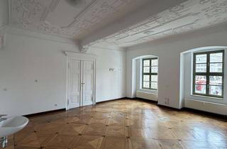 Büro zu mieten in Marktplatz 17, 06108 Altstadt, Marktplatz / Praxis- oder Bürofläche zu vermieten!