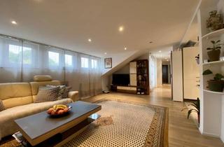 Wohnung kaufen in 70565 Stuttgart, Elegante DG-Wohnung mit Einbauküche und Balkon – Wohnen mit Anspruch