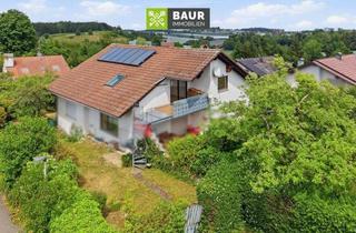 Wohnung kaufen in 88048 Friedrichshafen, 360° I WOHNEN MIT FREIRAUM 3,5-ZI.-DG-WOHNUNG mit Atelier und ca. 250 m² Garten bei Friedrichshafen