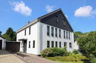 Einfamilienhaus kaufen in 42781 Haan, Haan - Großzügiges Familiendomizil mit Traumgarten, Ausbaureserve und bester Anbindung an Düsseldorf