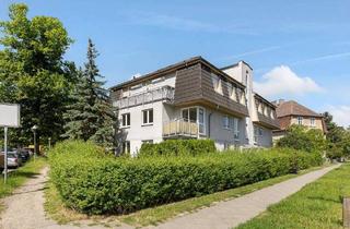 Wohnung kaufen in 12621 Berlin, Berlin - Viel Raum zum Entfalten: Helle Wohnung mit viel Potenzial und Stellplatz
