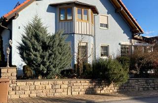 Einfamilienhaus kaufen in 97232 Giebelstadt, Giebelstadt - EFH mit Einliegerwohnung, Garage und GartenVB od. Mietkauf