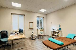 Wohnung kaufen in 66538 Neunkirchen, Neunkirchen - Charmante 6-Zimmer-Wohnung in denkmalgeschütztem Gebäude