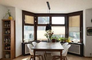 Wohnung kaufen in 70374 Stuttgart, Stuttgart - 3-4 Zi-Whg. mit großem Garten, Terrasse, Balkon und Garage