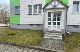 Wohnung kaufen in 07349 Lehesten, Lehesten - 3 Zimmer Eigentumswohnung- mit Einbauküche