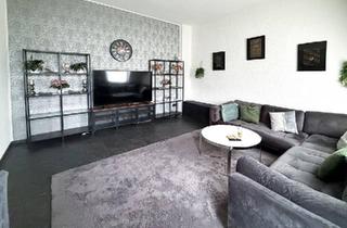 Wohnung kaufen in 42283 Wuppertal, Wuppertal - Wunderschöne 4 Zi.- Altbauwohnung mit 45m2 Ausbaureserve