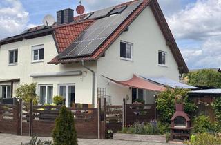 Doppelhaushälfte kaufen in 64832 Babenhausen, Babenhausen - Provisionsfrei & energetisch gut drauf! Doppelhaushälfte - einziehen ohne Baustress mit Einbauküche, Photovoltaik uvm.