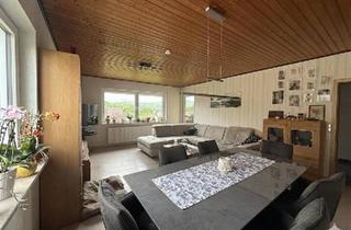 Wohnung kaufen in 55768 Hoppstädten-Weiersbach, Hoppstädten-Weiersbach - Helle, renovierte 4 Zimmer Wohnung mit Balkon ca. 98 m²
