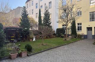 Wohnung kaufen in Kurfürstenstraße 34, 12105 Mariendorf, Dachgeschosswohnung mit Sonnenbalkon in ruhiger Lage