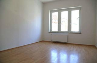 Wohnung kaufen in 50937 Sülz, 5-Zimmer Altbauwohnung in toller Lage