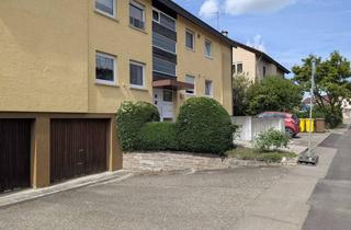 Wohnung kaufen in 71384 Weinstadt, 2-Zimmer-Dachgeschosswohnung in Weinstadt mit Außenstellplatz
