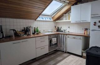 Wohnung kaufen in 71384 Weinstadt, 6% Mietrendite in begehrter Lage 2-Zimmer DG mit Außenstellplatz