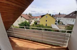Wohnung kaufen in Königsberger Straße, 73642 Welzheim, Helle, hübsche 2,5 Zimmer Dachgeschosswohnung mit Balkon