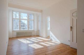 Wohnung kaufen in Emser Straße 12, 12051 Neukölln, Spätestens Bezugsfrei zum 31.05.2027! Sanierte 2-Zimmer-Altbauwohnung mit sonnigem Balkon