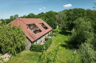 Wohnung kaufen in 17495 Karlsburg, Naturnah wohnen mit Stil – großzügige Wohnung in kernsaniertem Feldsteinhaus