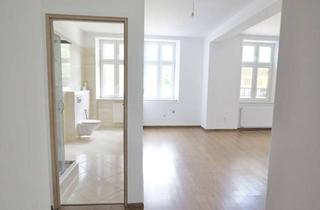 Wohnung kaufen in 15234 Lichtenberg, Erstbezug nach Sanierung: großzügige 3-Zimmer-Wohnung mit Stellplatz