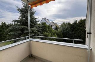 Wohnung mieten in Marktsteig 20, 09126 Bernsdorf, Moderne 2 Zimmer mit Balkon und EBK