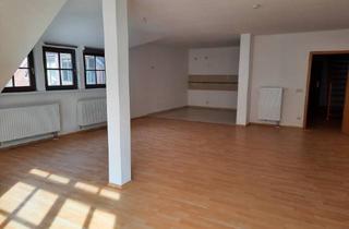 Wohnung mieten in Wendische Straße, 02625 Bautzen, großzügige Dachgeschoss-Wohnung in Stadtmitte