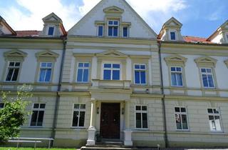 Wohnung mieten in 18528 Bergen, 2- Raum Mietwohnung im Herzen von Bergen auf Rügen!