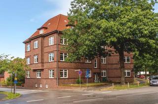 Wohnung mieten in Lornsenplatz, 25524 Itzehoe, Familienfreundliche Altbauwohnung Wohnung mit Balkon