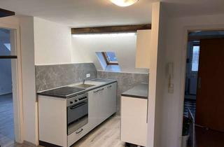 Wohnung mieten in Am Kärling 141, 44581 Castrop-Rauxel, Vollständig renovierte 3-Raum-DG-Wohnung mit Einbauküche in Castrop Rauxel
