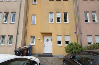 Wohnung mieten in Rheinallee 48, 65439 Flörsheim, Gemütliche Maisonette Wohnung mit Feldrandlage