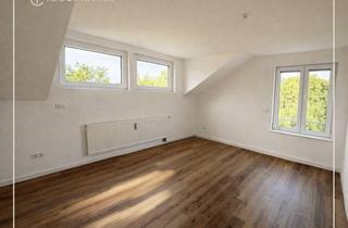 Wohnung mieten in 73240 Wendlingen, Kernsanierte 3,5-Zimmer-Dachgeschosswohnung in Wendlingen