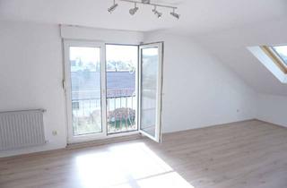 Wohnung mieten in 63839 Kleinwallstadt, Single-Dachgeschosswohnung mit Einbauküche