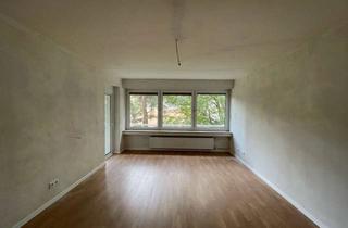 Wohnung mieten in Friedrich-Bauer-Str. 14, 91058 Bruck, Großzügige 4-Zimmer-Wohnung in ruhiger Lage mit Aufzug im Haus