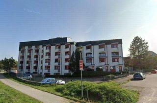 Wohnung mieten in Bayerfeldstraße, 86899 Landsberg, Helle 2-Zimmer Wohnung im 3. OG mit Balkon in Landsberg