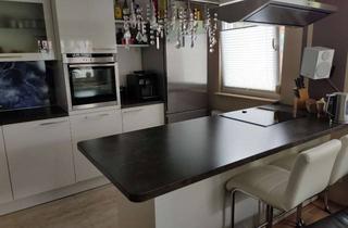 Wohnung mieten in Mainzer Straße 18, 65474 Bischofsheim, 3-Zimmer-Wohnung mit Terrasse | EBK & Mobiliar übernehmbar | Stellplatz optional