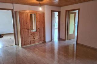Wohnung mieten in Hofstattstrasse 16, 97291 Thüngersheim, Viel Platz für den Alltag: 4-Zimmer-Wohnung in Thüngersheim