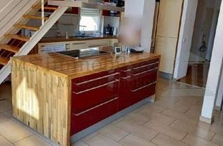 Wohnung mieten in 68623 Lampertheim, *** Charmante Maisonette-Dachgeschosswohnung mit Balkon + Garage + Außenstellplatz ***