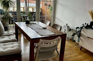 Wohnung mieten in Egmatinger Straße, 85667 Oberpframmern, **Gemütliche Dachgeschosswohnung mit Balkon und großzügigem Wohnbereich**