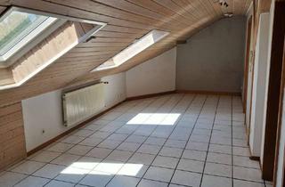 Wohnung mieten in 61169 Friedberg, Friedberg - schnuckelige 2-Zi-DG-Whg mit EBK/1Person