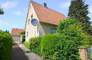 Einfamilienhaus kaufen in 31008 Elze, Elze - Einfamilienhaus mit Potenzial in gefragter Lage mit großem Garten