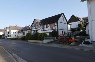 Einfamilienhaus kaufen in Hauptstraße 24, 35690 Dillenburg, Wohnen mit Charakter: Großzügiges Einfamilienhaus in Dillenburg