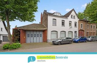 Mehrfamilienhaus kaufen in 52499 Baesweiler, Sanierungsbedürftiges Mehrfamilienhaus mit drei Wohneinheiten und zusätzlichem Gebäude