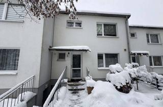 Reihenhaus kaufen in Mehlandsredder 9b, 22143 Rahlstedt, Saniertes Reihenhaus mit Garten in ruhiger Lage
