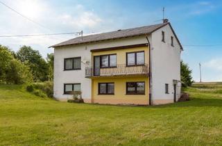 Haus kaufen in In Der Hesch 15, 54570 Kalenborn-Scheuern, PROVISIONSFREI am Ortsrand: Vielseitiges Idyll mit XXL-Grundstück (3.487 m²) & Scheune!