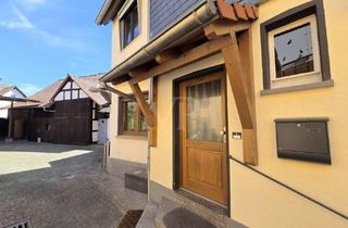 Haus kaufen in 35647 Waldsolms, Gepflegtes Altstadthaus mit großer Scheune und Innenhof in zentraler ruhiger Lage von Brandoberndorf