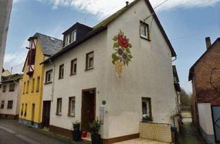 Haus kaufen in 56820 Senheim, An der schönen Mosel – Charmantes Ferienhaus mit Vermietungspotenzial
